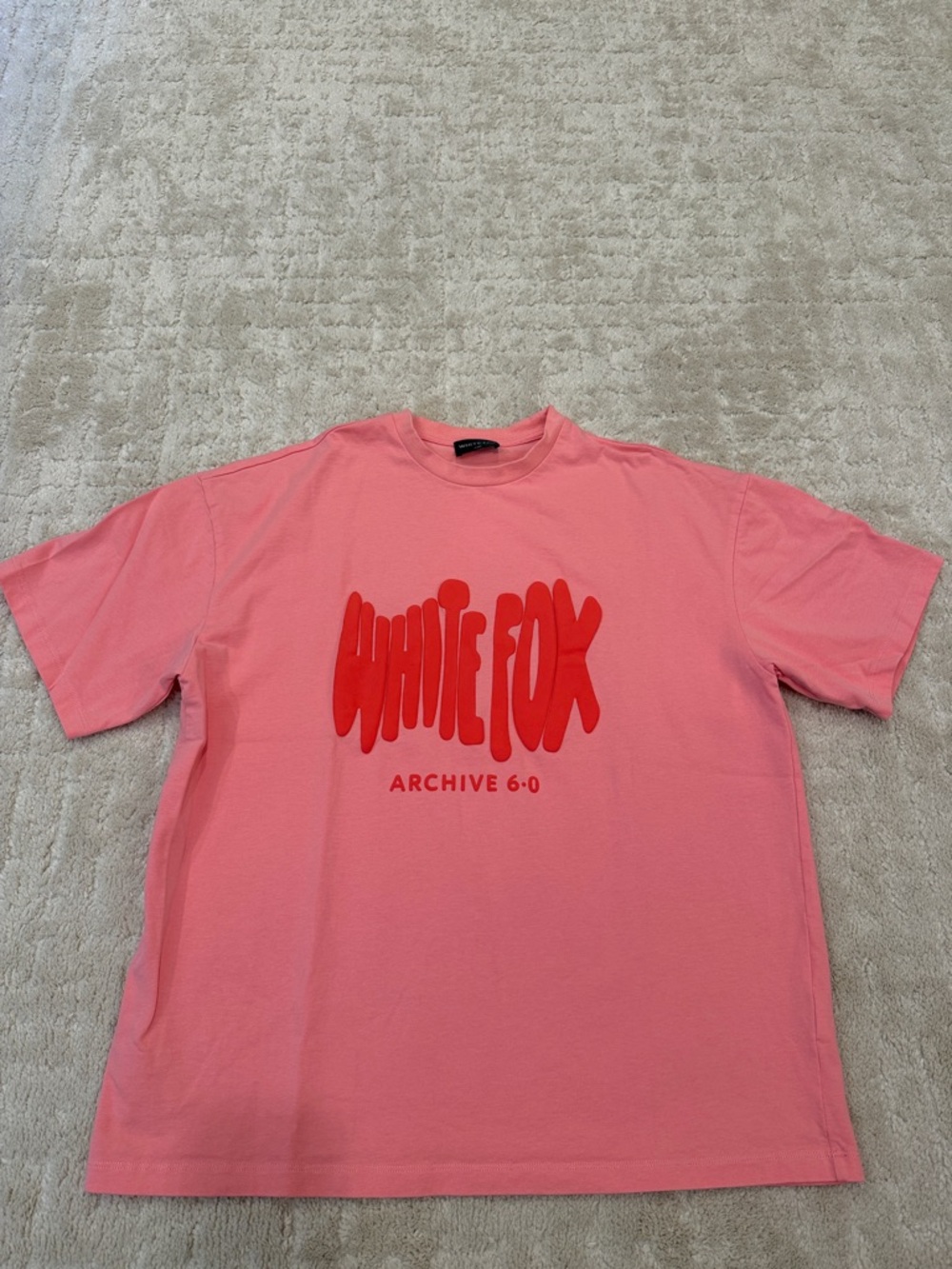 White Fox oversized T-shirt NWOT